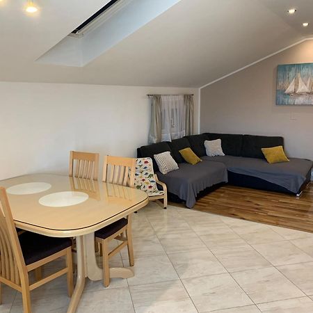 Lana Apartment Биоград на Мору Стая снимка
