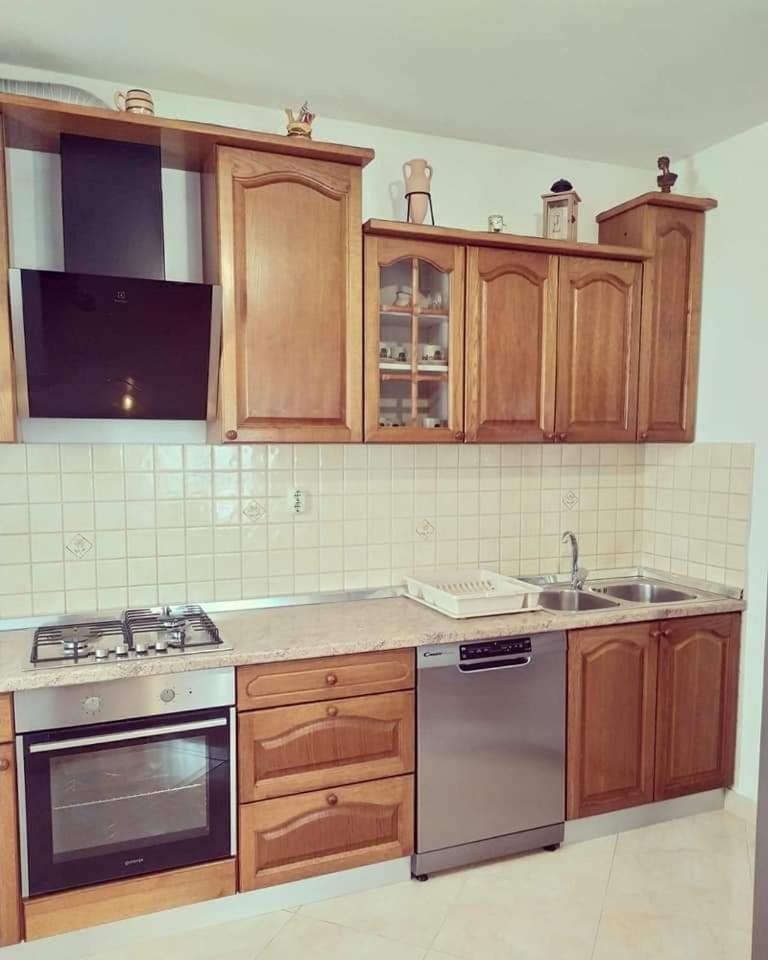 Lana Apartment Биоград на Мору Стая снимка