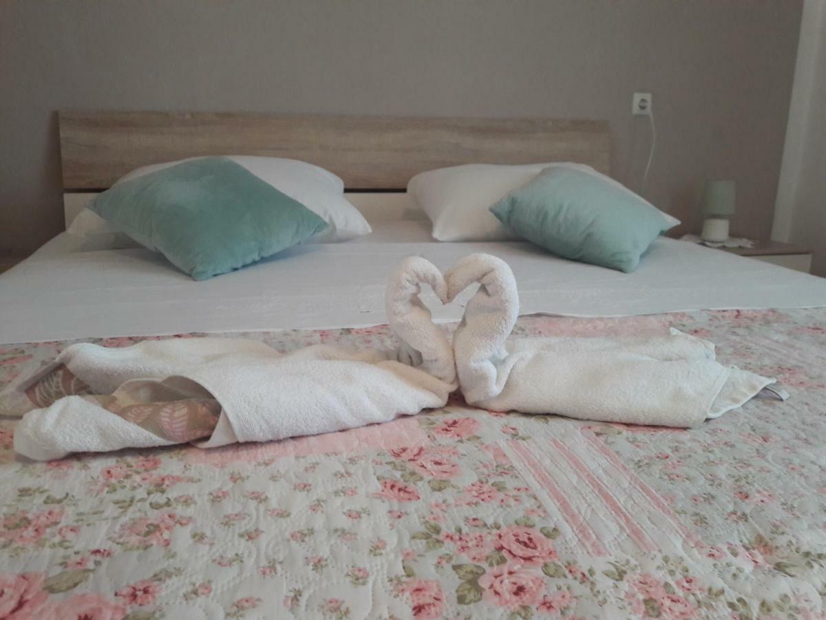 Lana Apartment Биоград на Мору Екстериор снимка